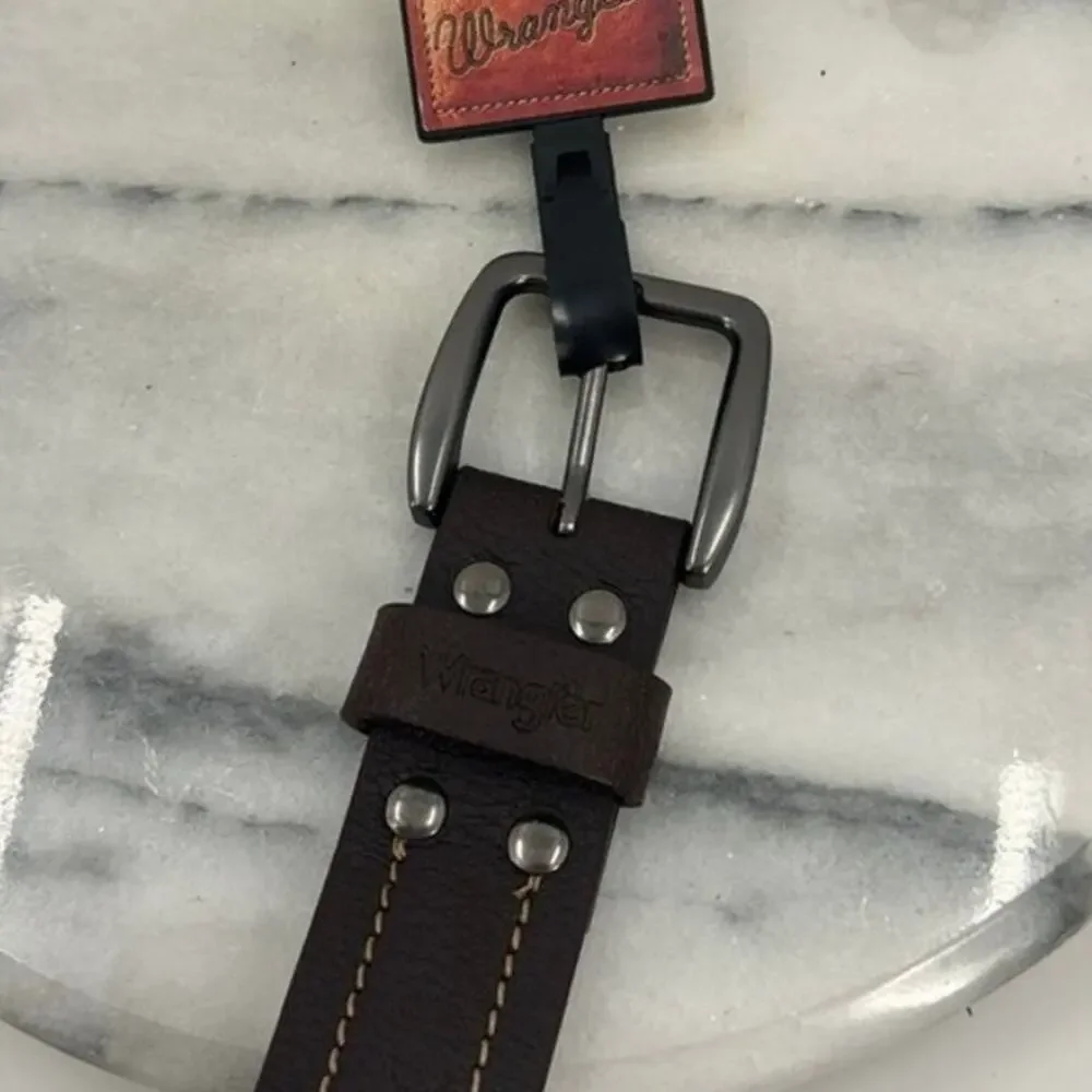 NWT Wrangler men's pebble grain leather belt in brown